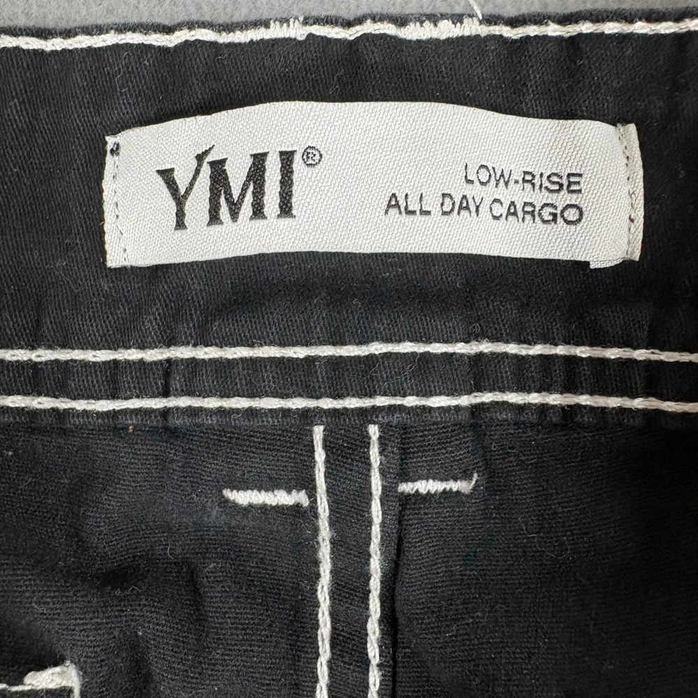 YMI Cargo Pants Womens 9/29 Black Good Y2K Low Rise Contrast Stitch Flare Leg - Picture 5 of 6
